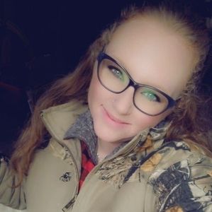 Meet your Posher, Savanah